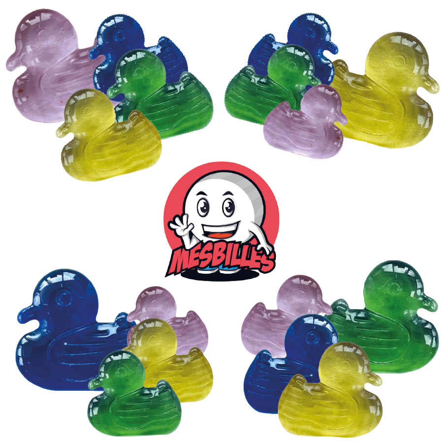 Image of the My-Glassmarbles Mascot surrounded by blue-night translucent glass extra-flat duck marbles, size 25 mm - My-Glassmarbles