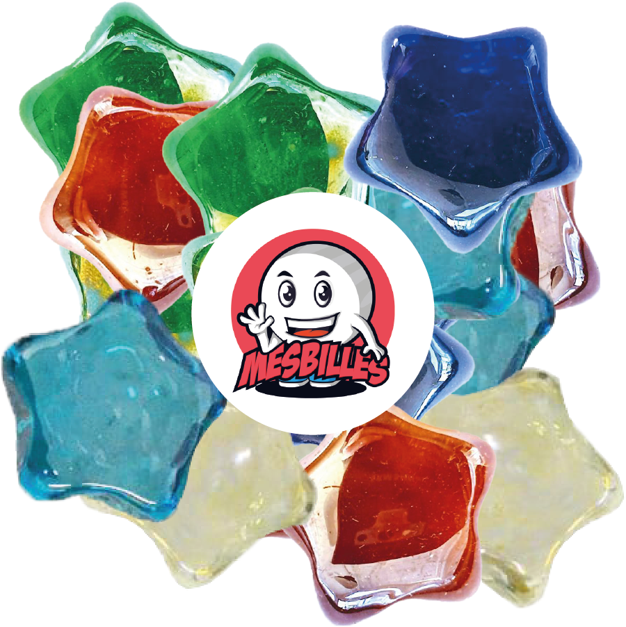 Image of the My-Glassmarbles Mascot surrounded by dark blue translucent Hollywood Marbles, flat shape, size 2 cm - My-Glassmarbles