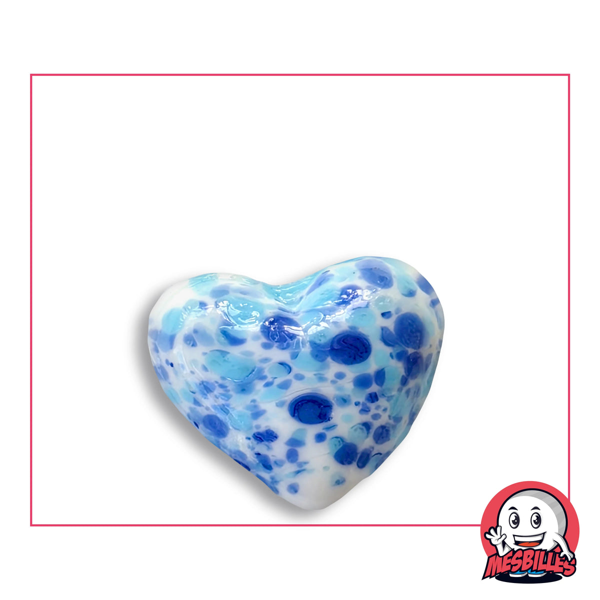 Bille Coeur Blanc Mouchetée Bleu en verre blanc opaque moucheté de bleu foncé et de bleu ciel, vue de dessus, environ 25 mm de large