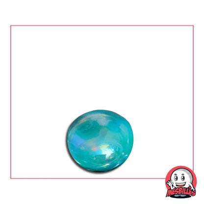 Cette bille Plate Glossy Bleu-Canard 18 mm est également nommée Bille Galet en Verre, elle est utilisée pour Jouer, Décorer ou Collectionner.&nbsp;
