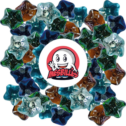 Set of marbles in the shape of marine stars in various colours (blue, green, amber), arranged around the My-Glassmarbles Logo