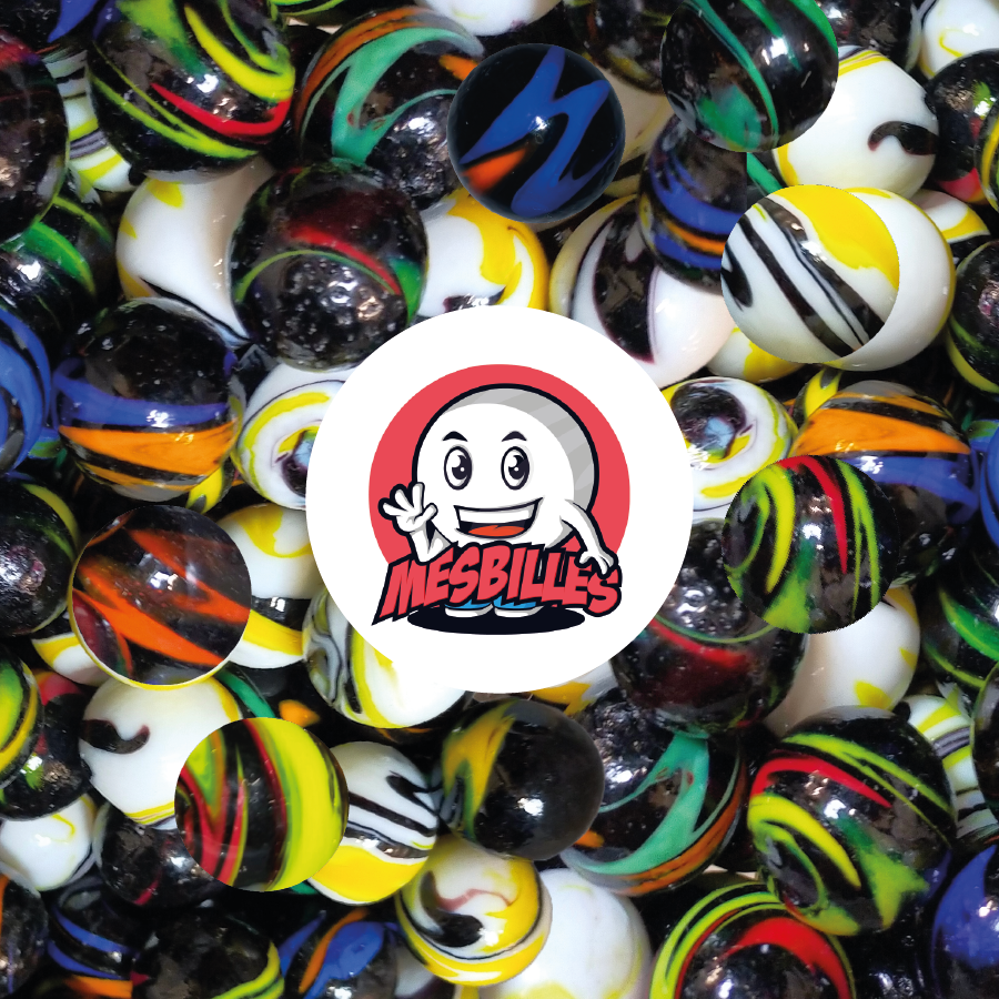 Kim'Play Large Collector Marbles <span style="color: #e94955; font-weight: bold;"> Diabolic</span>, in 25 mm <strong>Opaque Black</strong> glass, Zebraized in <strong>Green</strong>.