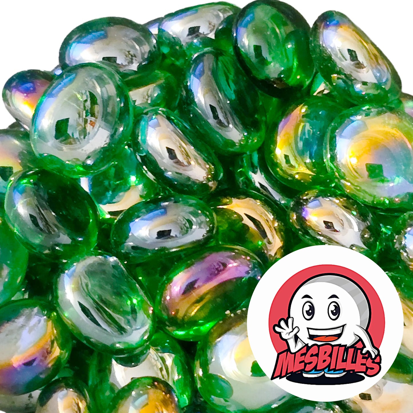 Petit Galet &nbsp;en verre Translucide et Brillant de Couleur Vert, Collection Bille Irisée : le Graal des Collectionneurs.